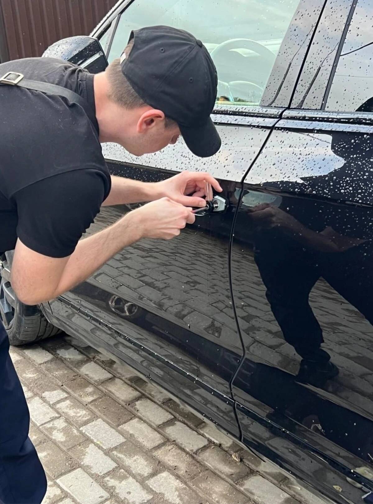 Вскрытие автомобилей в Воронеже и области