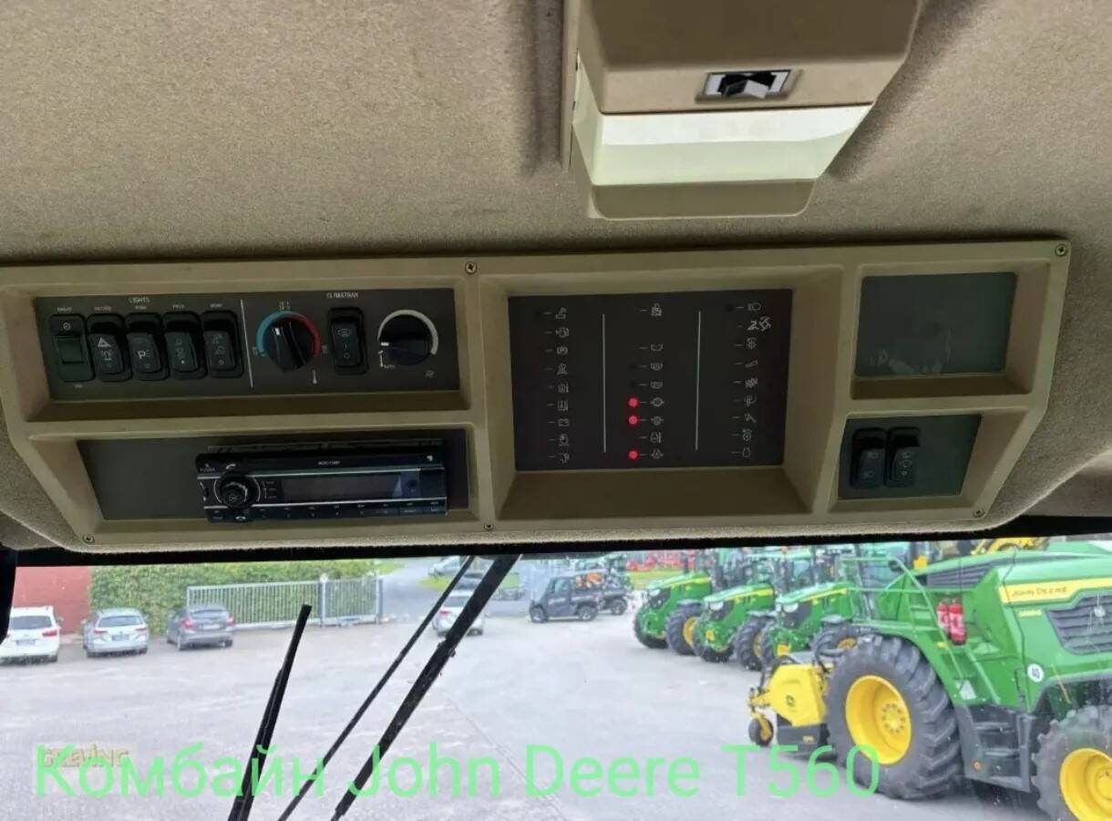 Продаётся зерноуборочный комбайн John Deere T560 (2008 г.в.)