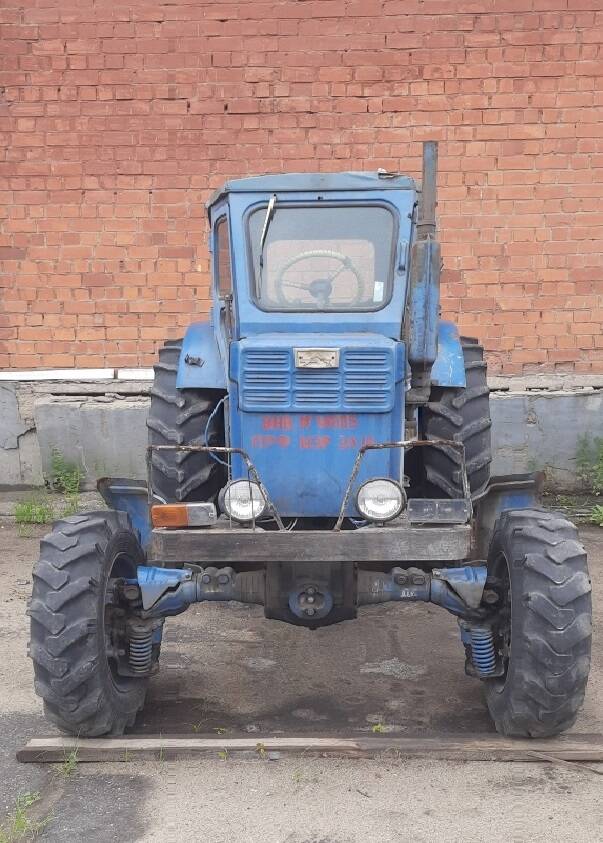 Продается трактор ЛТЗ Т-40АМ Продается трактор ЛТЗ Т-40АМ