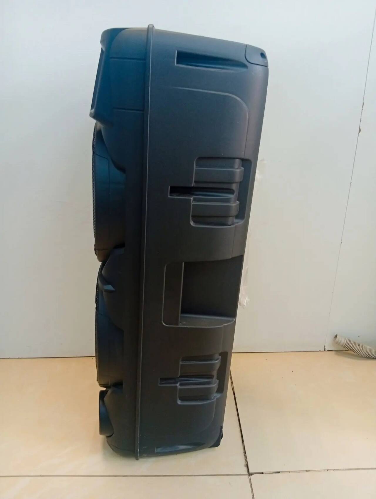 Портативная Колонка SY-Speaker ZQS8210 в Ужуре фото 3 Бытовая электроника Ужур Портативная Колонка SY-Speaker ZQS8210 в Ужуре фото 3 Бытовая электроника Ужур