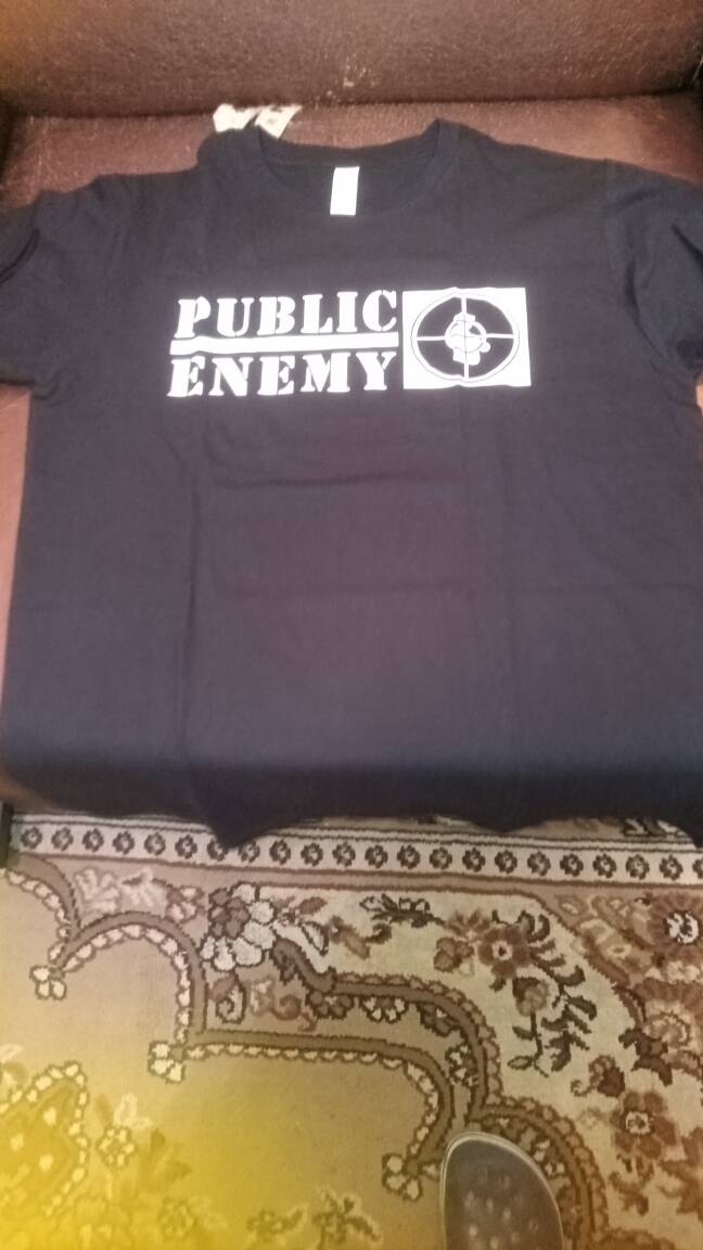 Футболка Public Enemy чёрная/белая (М) в Москве фото 5 Личные вещи Москва Футболка Public Enemy чёрная/белая (М) в Москве фото 5 Личные вещи Москва