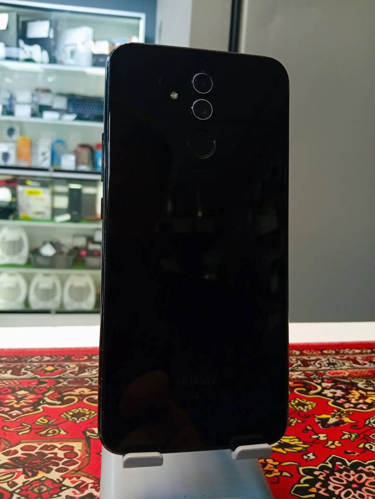 Смартфон Huawei Mate 20 Lite 4\64 Gb в Ужуре фото 2 Бытовая электроника Ужур
