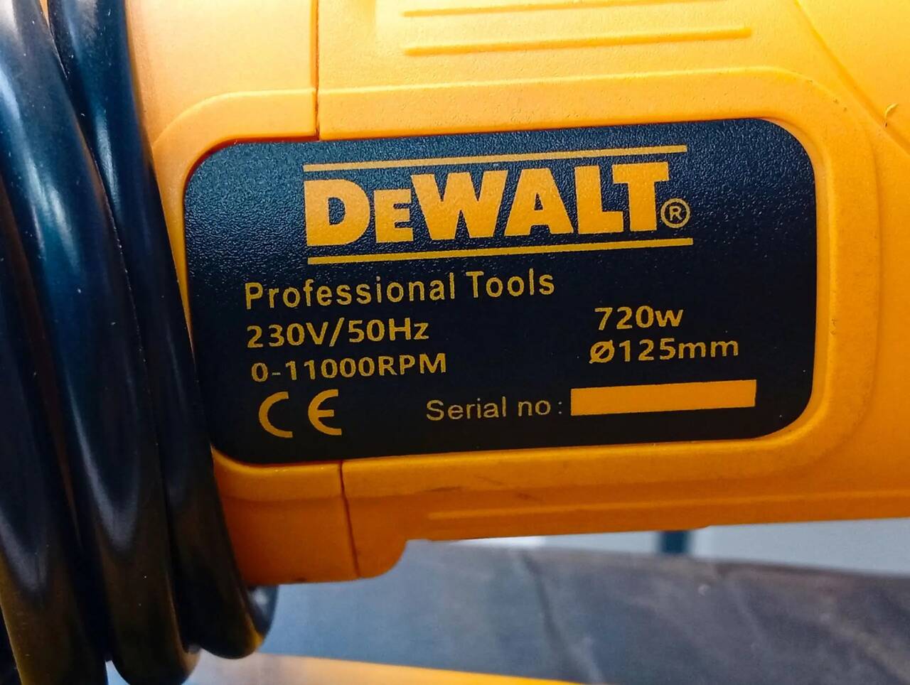 Новая Болгарка DeWalt 125 мм в Ужуре фото 3 Для дома и дачи Ужур