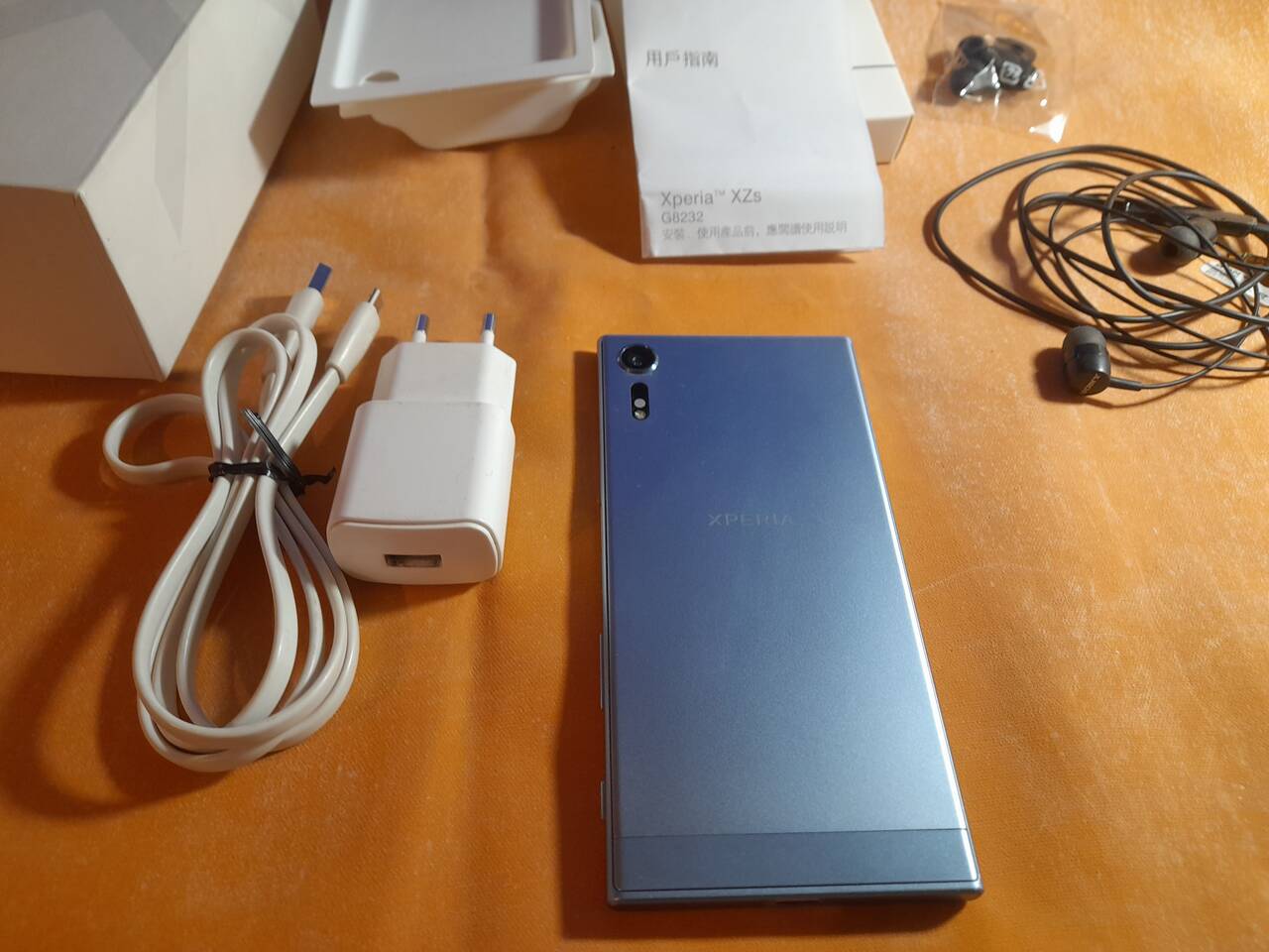 Телефон Sony XPERIA XZs G8232 в Челябинске фото 2 Бытовая электроника Челябинск Телефон Sony XPERIA XZs G8232 в Челябинске фото 2 Бытовая электроника Челябинск