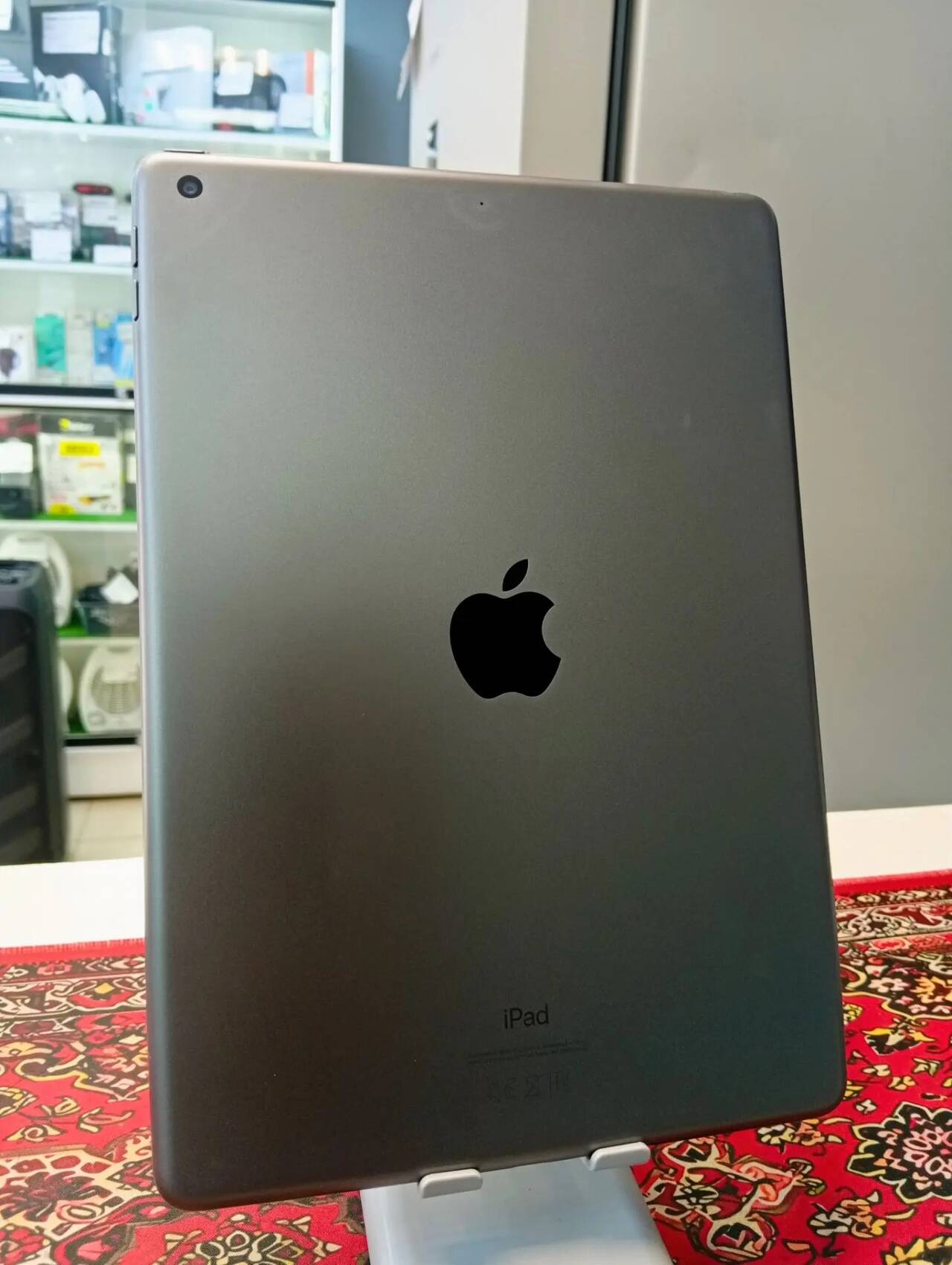 Планшет IPAD 8 (8-th Gen) 32 Gb в Ужуре фото 3 Бытовая электроника Ужур