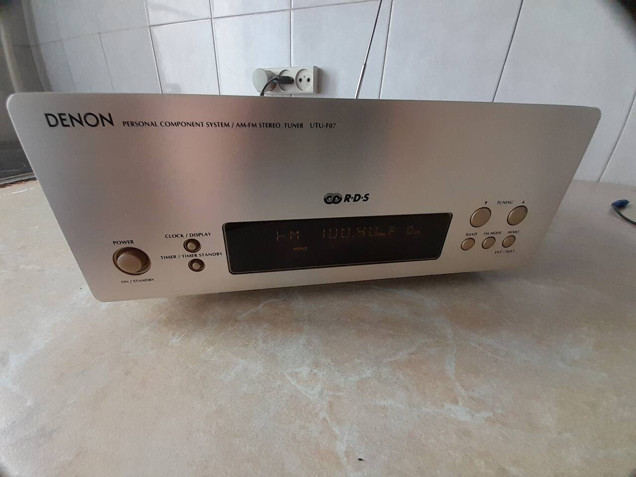 Тюнер Denon UTU-F07 