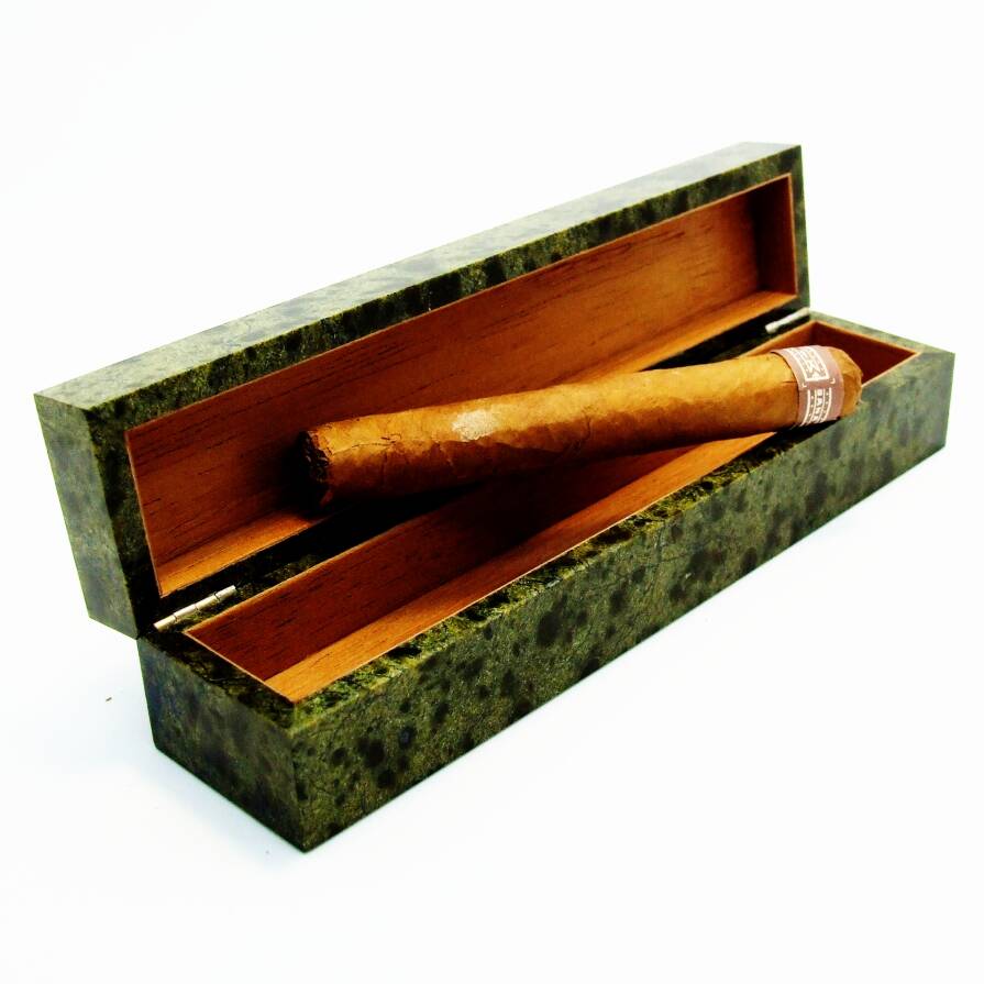 Футляр - Хьюмидор (Humidor) для сигар. Чистый Вердантит.    в Москве фото 6 Увлечения и отдых Москва