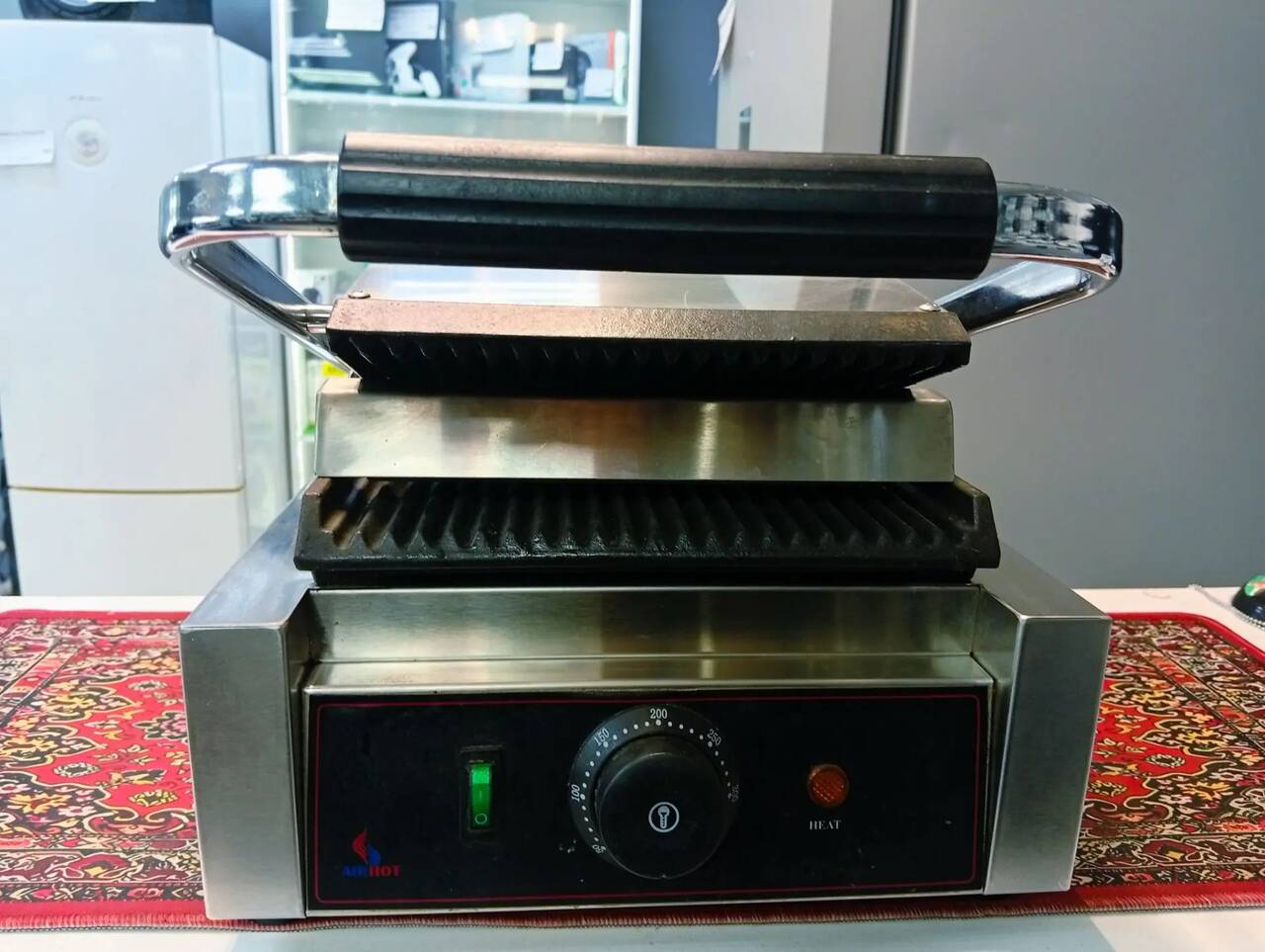 Гриль Электрический AirHot CG 220