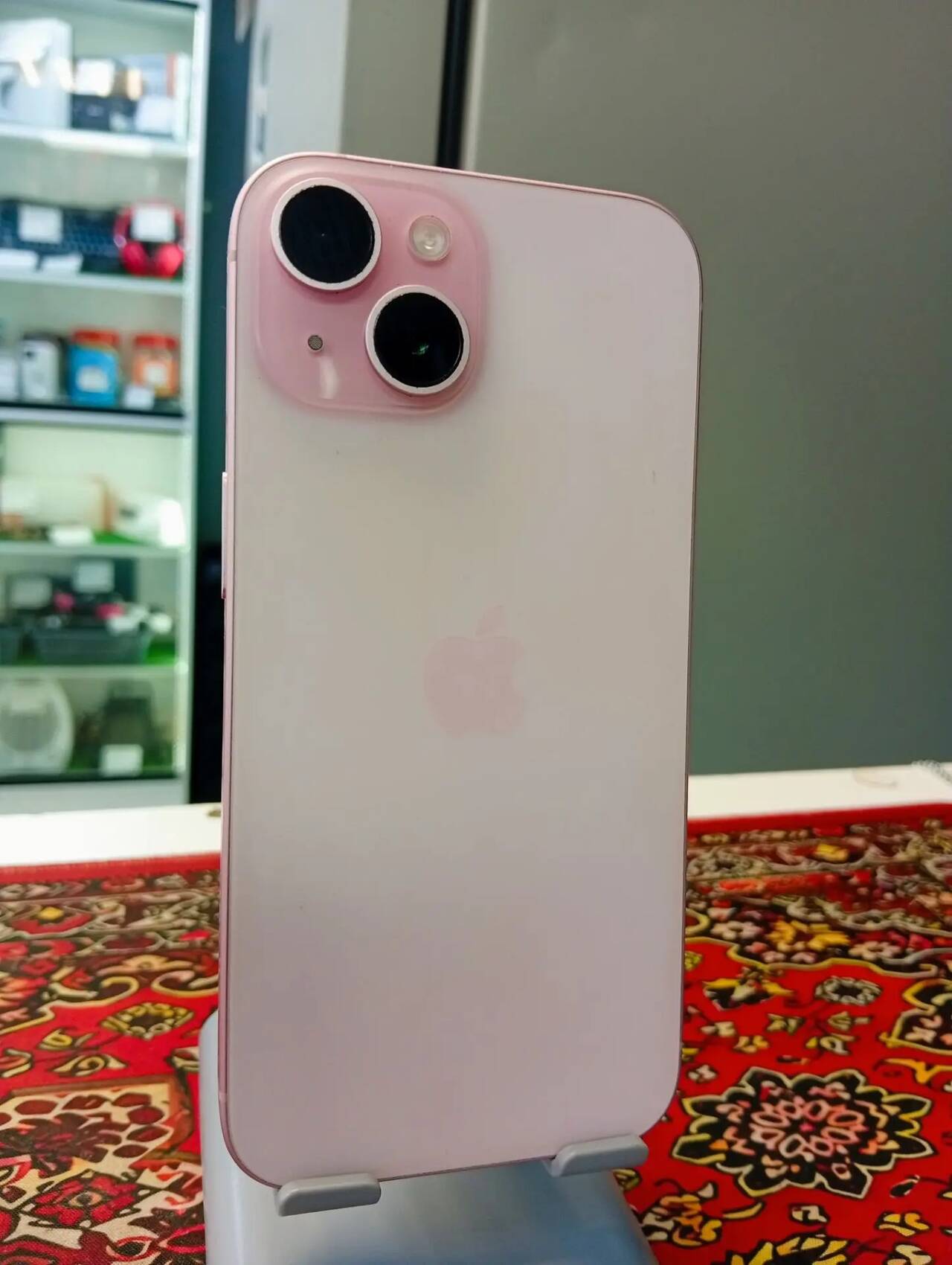 Смартфон Iphone 15 128 Gb в Ужуре фото 2 Бытовая электроника Ужур