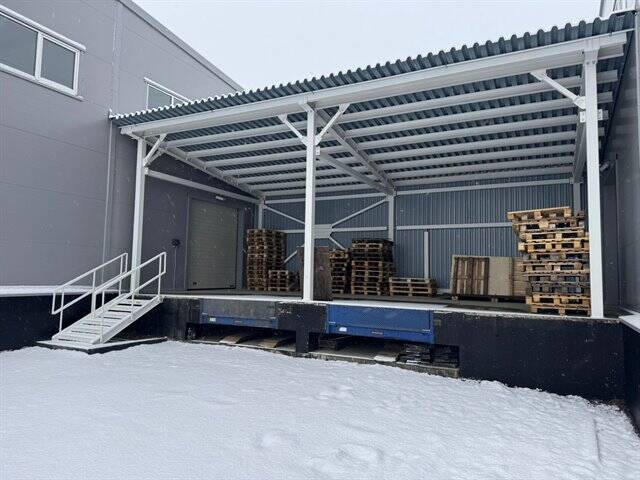 Аренда отапливаемого склада 1300 м2 с пандусом