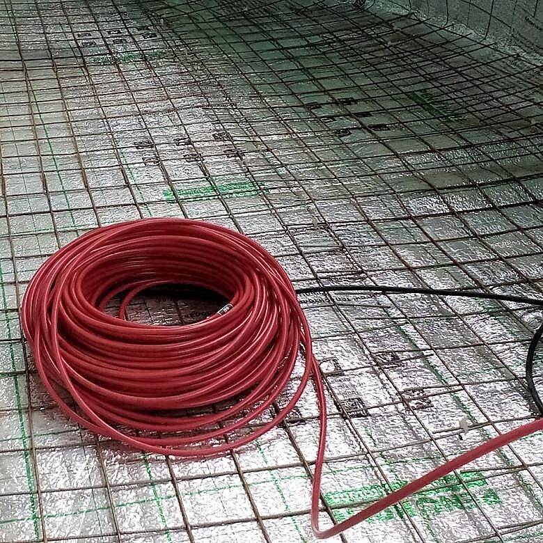 Тёплый пол. Кабель на катушке (под плитку и в стяжку).