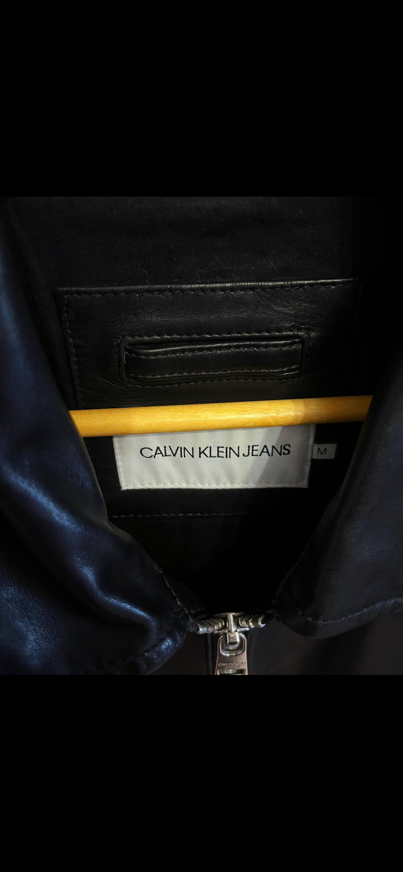 Кожаная куртка Calvin klein jeans в Москве фото 2 Личные вещи Москва
