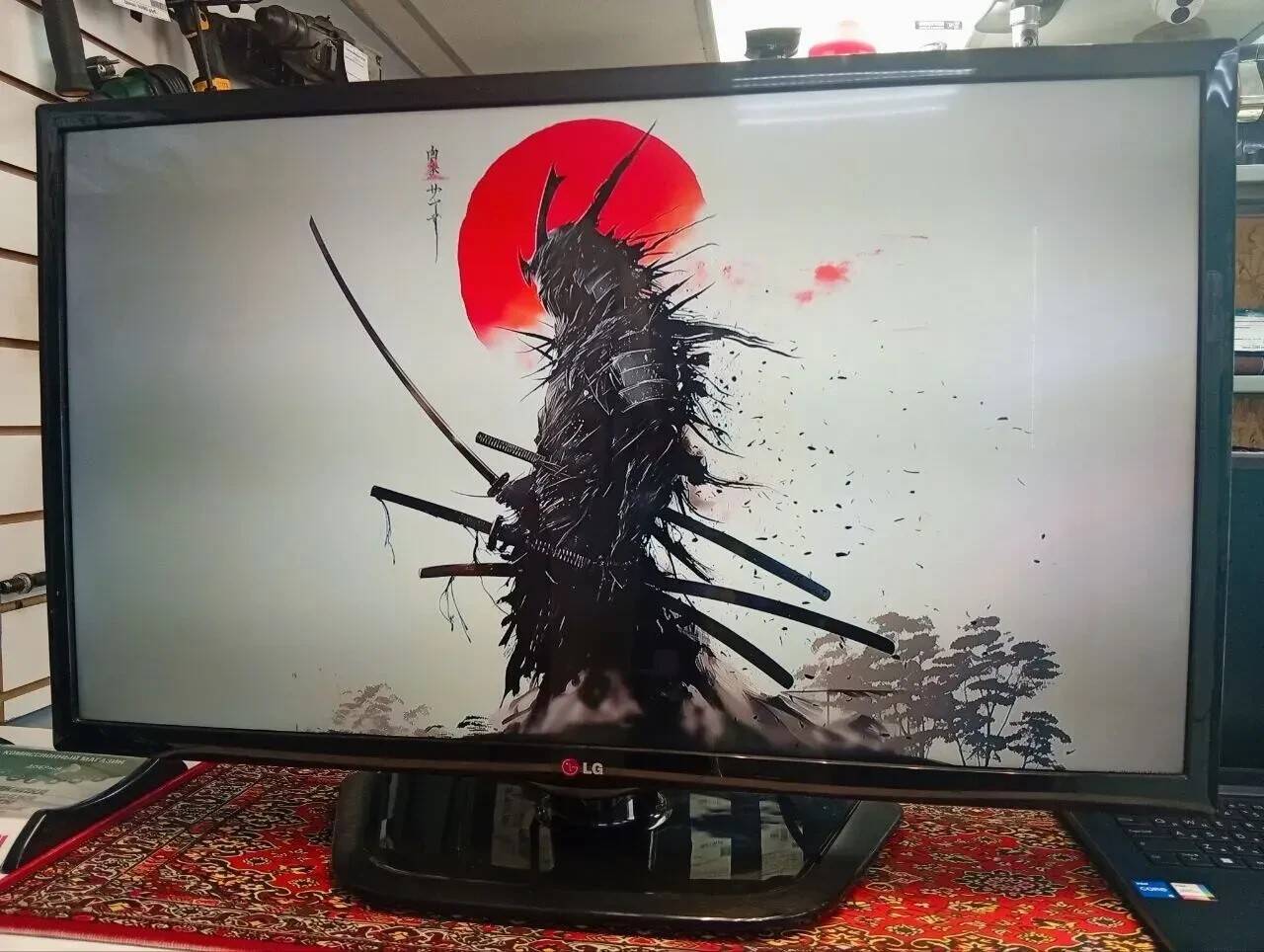 Телевизор LG 32" 32LN540V
