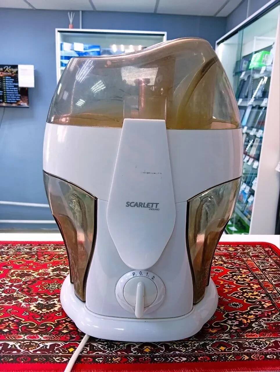 Соковыжималка Scarlett SC-015