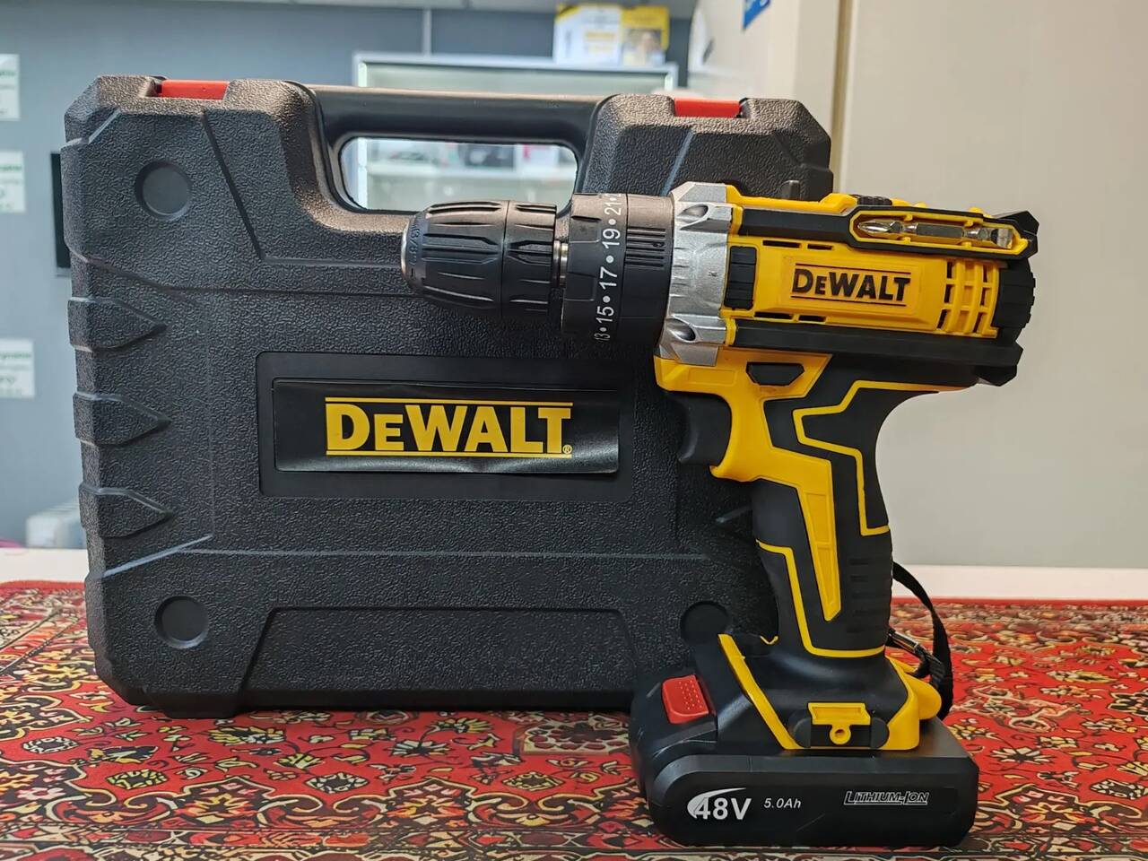 Новый Шуруповерт Аккумуляторный DeWALT 18-25