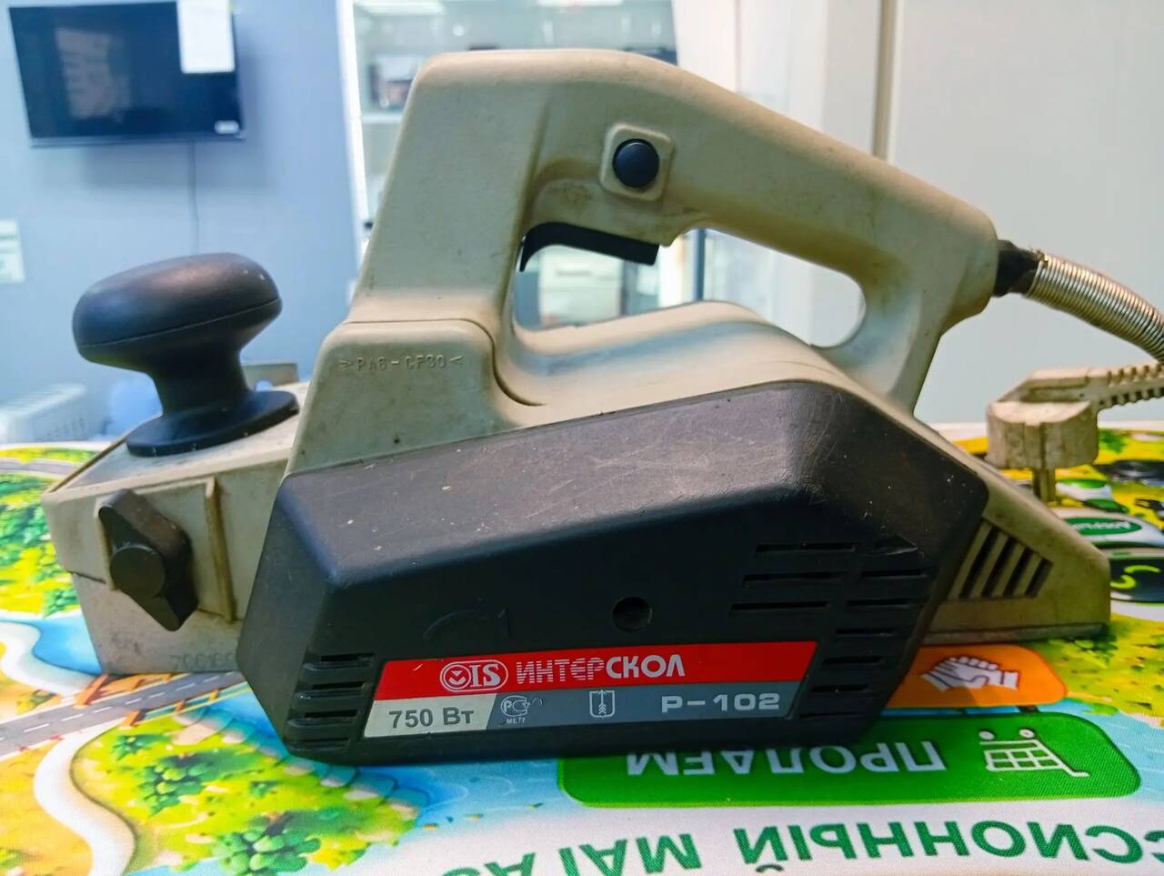 Электрорубанок Интерскол Р-102\750W Электрорубанок Интерскол Р-102\750W