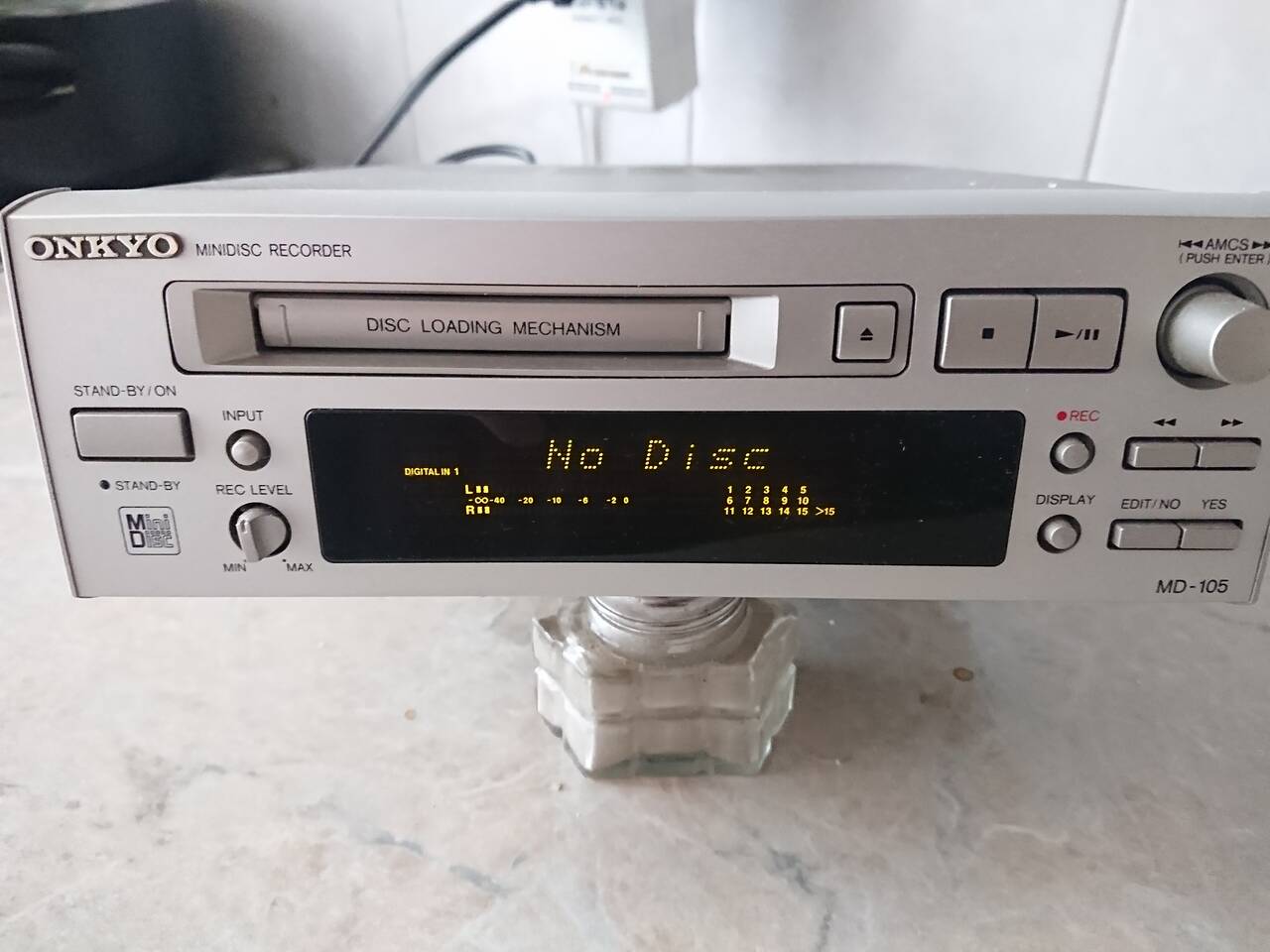 Мини-дисковая дека Onkyo MD-105 