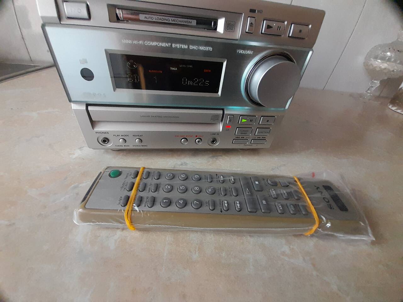 Sony DHC-MD373 — Made in Japan 