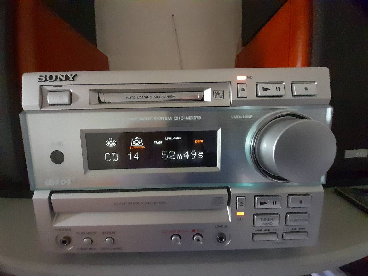 Sony DHC-MD373 — Made in Japan  в Челябинске фото 4 Бытовая электроника Челябинск