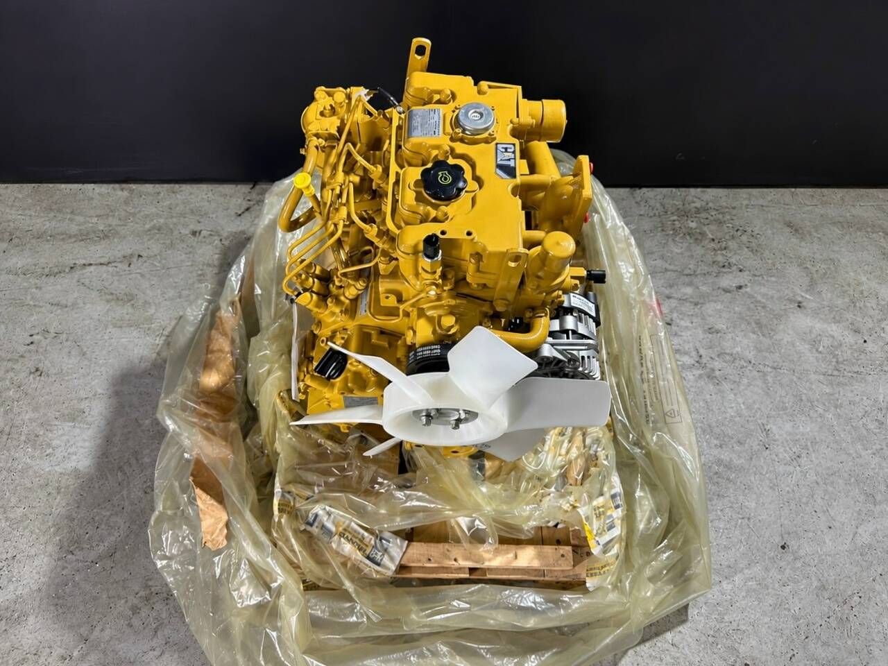 Двигатель Caterpillar® C-1.5 (C6N01962) в Санкт-Петербурге фото 7 Транспорт Санкт-Петербург