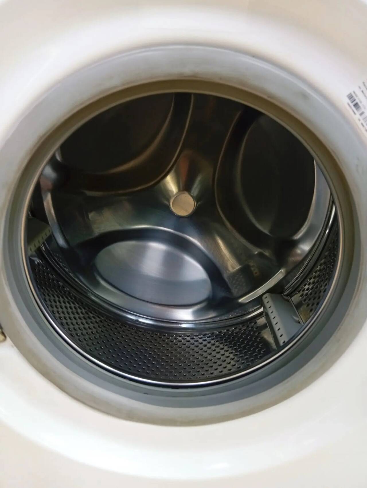 Стиральная Машина Indesit IWSB 5105 5 kg в Ужуре фото 5 Бытовая электроника Ужур