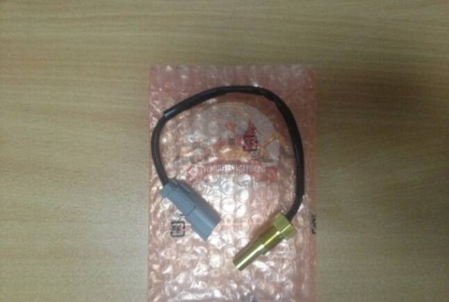 Датчик температуры 7861-93-3320 в Екатеринбурге фото 1 Транспорт Екатеринбург