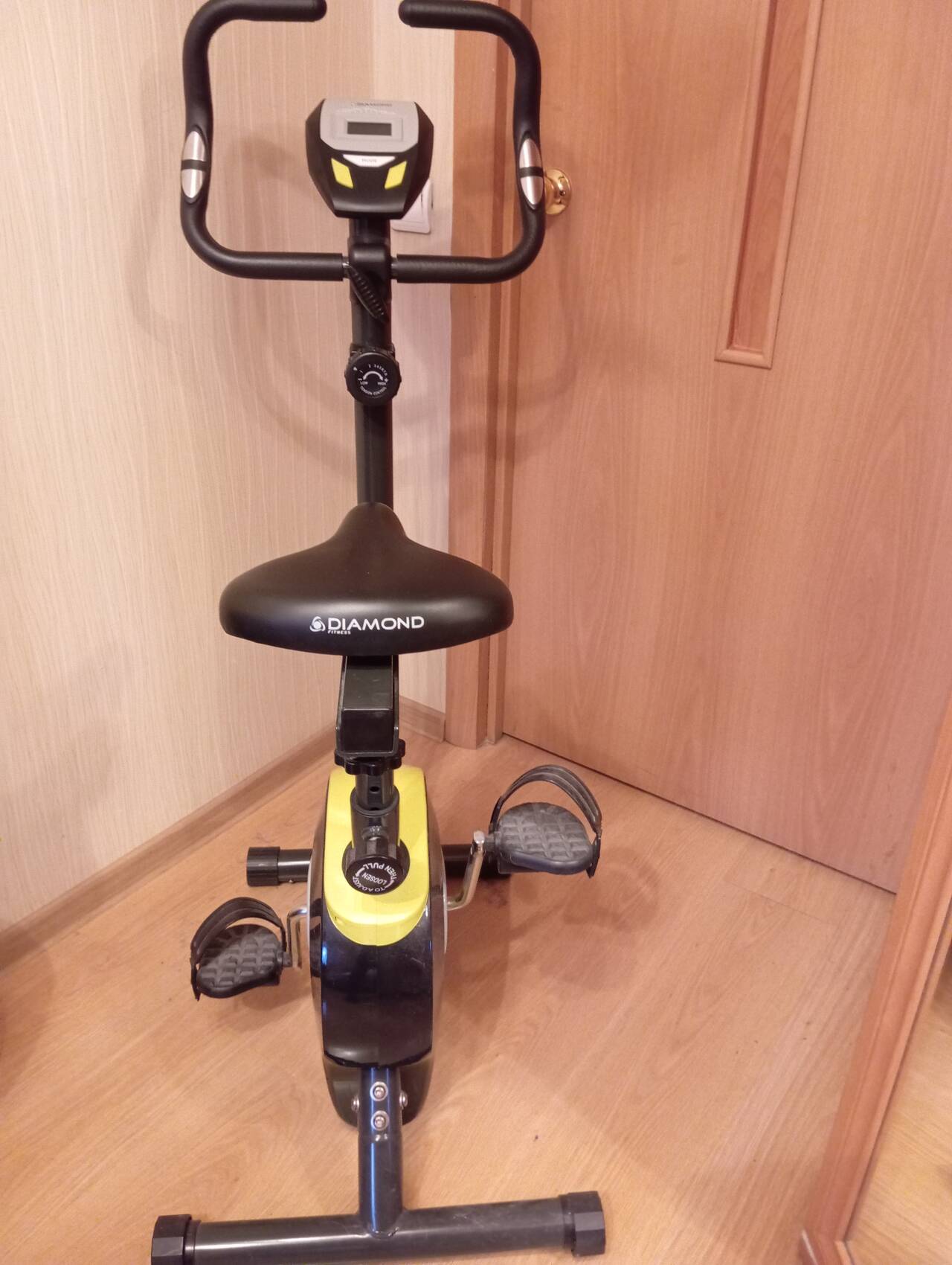 Велотренажер Diamond Fitness X-swing
