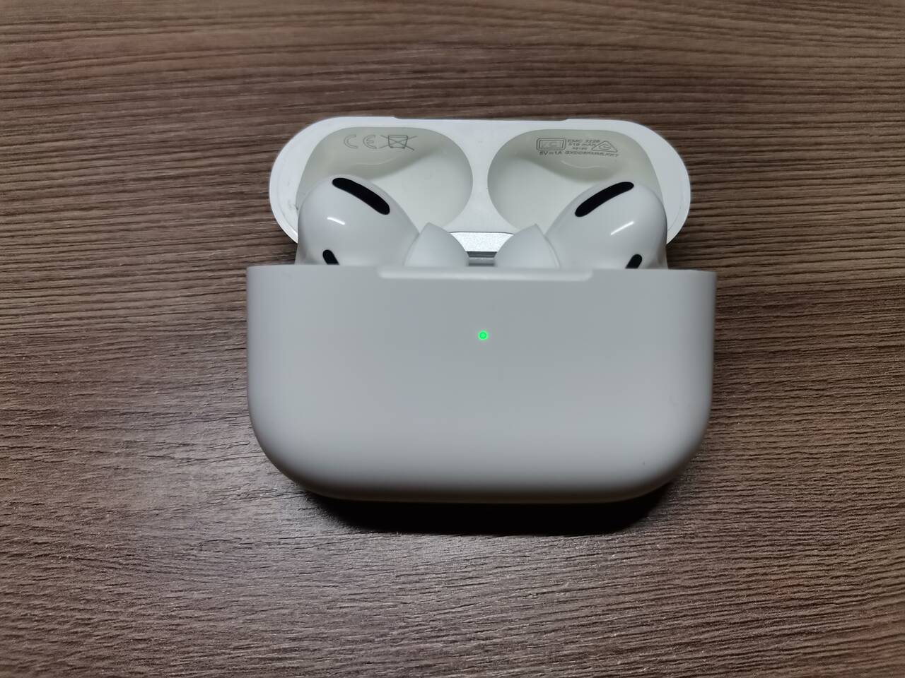 AirPods копия в Нижнем Тагиле фото 2 Бытовая электроника Нижний Тагил AirPods копия в Нижнем Тагиле фото 2 Бытовая электроника Нижний Тагил