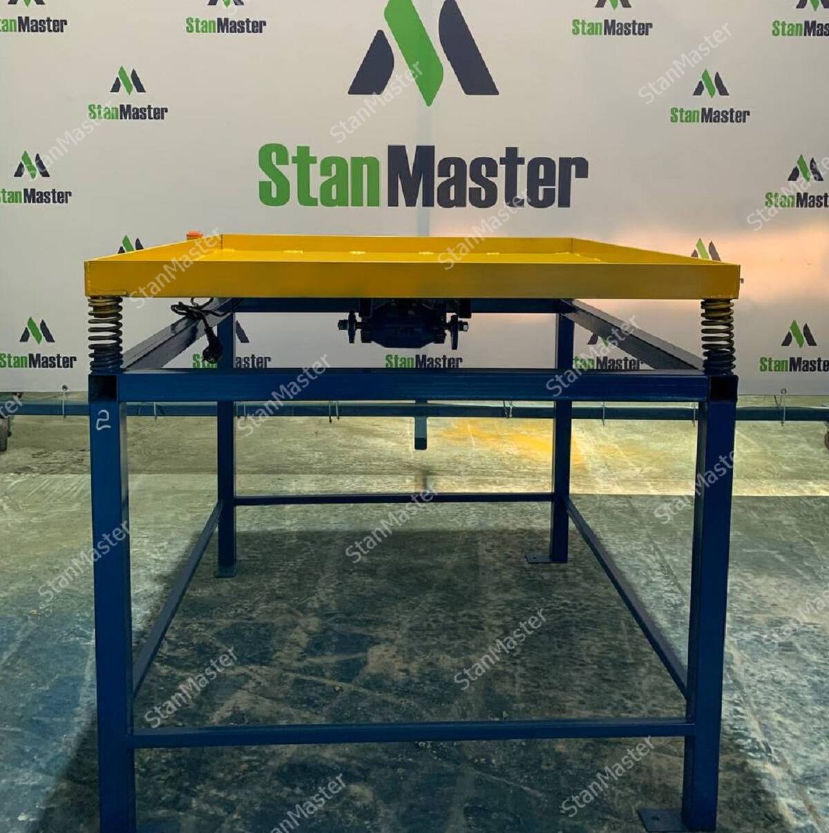 Вибростол для тротуарной плитки 1000×900 в Саратове фото 1 Услуги Саратов Вибростол для тротуарной плитки 1000×900 в Саратове фото 1 Услуги Саратов