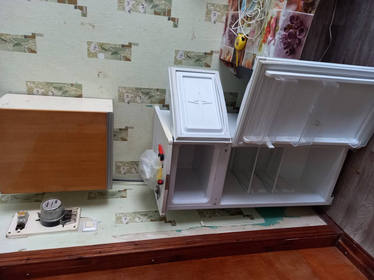 Сдам комнату 12.3 кв м,в Энгельсе,район Покровского рынка в Энгельсе фото 5 Недвижимость Энгельс