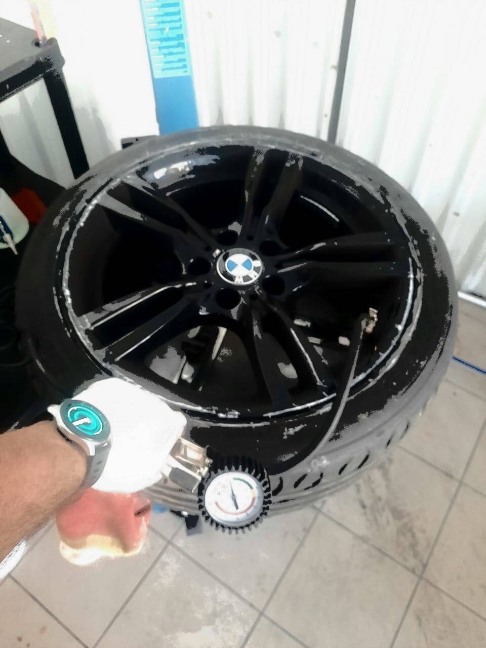 Шиномонтаж в Краснодаре фото 3 Услуги Краснодар Шиномонтаж в Краснодаре фото 3 Услуги Краснодар