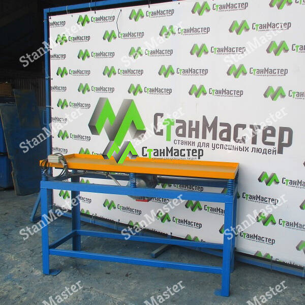 Вибростол для производства тротуарной плитки и блоков 1370×440 в Москве фото 3 Услуги Москва