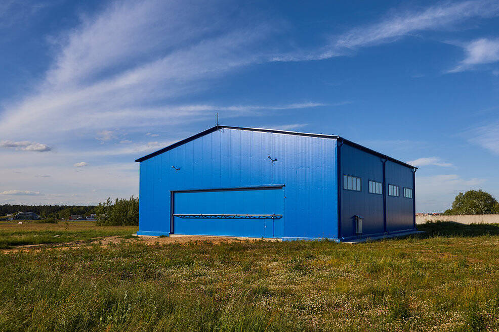 Быстровозводимые склады, ангары из сэндвич-панелей в Москве фото 2 Услуги Москва