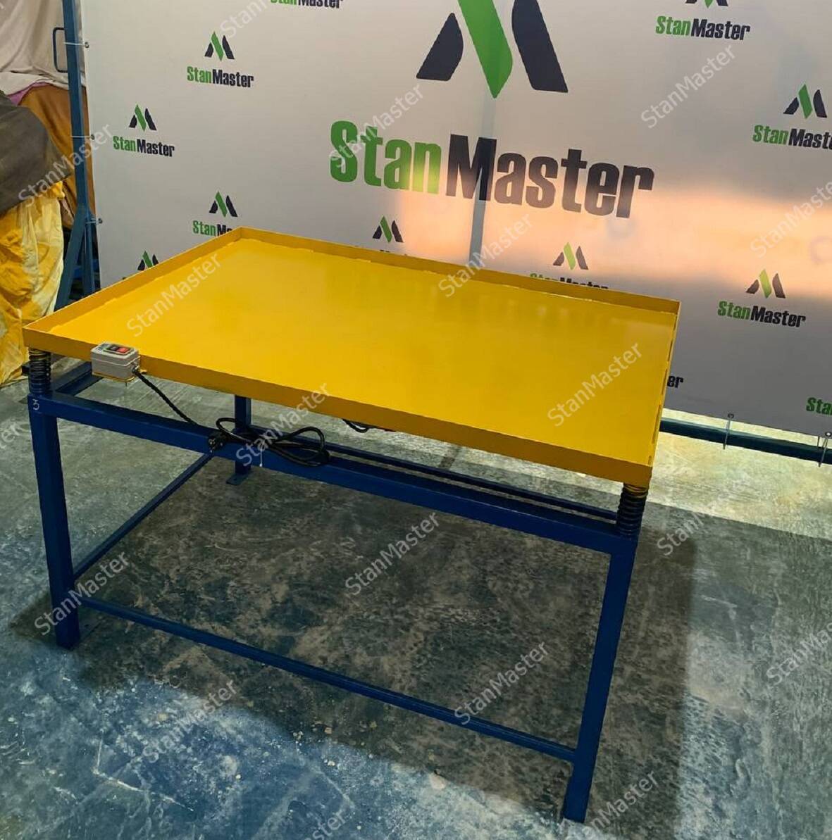 Промышленный вибростол для тротуарной плитки 1300×1000 в Воронеже фото 3 Услуги Воронеж