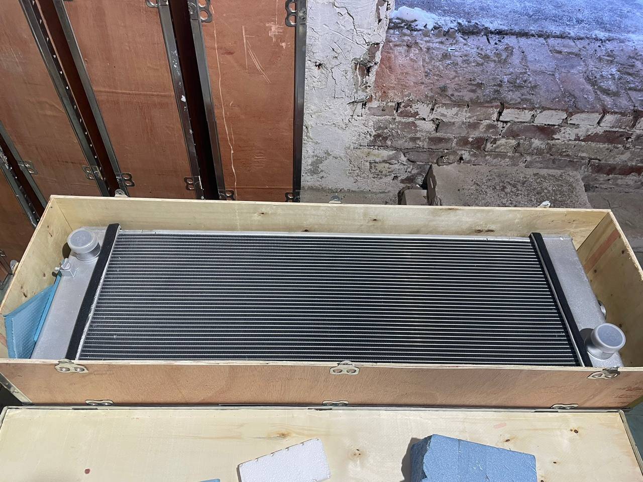 "Радиатор охлаждения водяной 20Y-03-46110 Komatsu  " в Екатеринбурге фото 1 Транспорт Екатеринбург