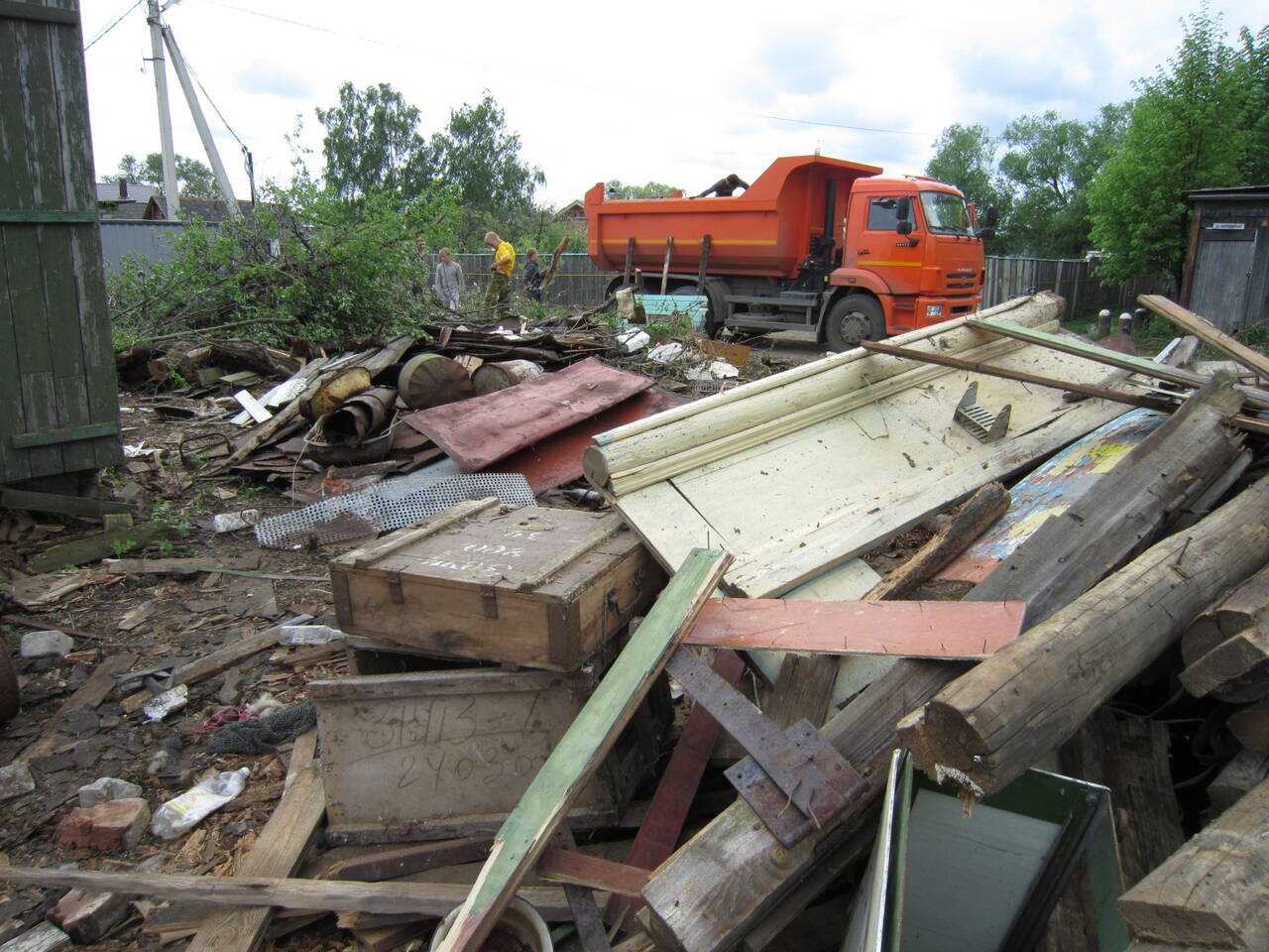 Вывоз мусора Уборка свалок в Кимрах фото 3 Услуги Кимры