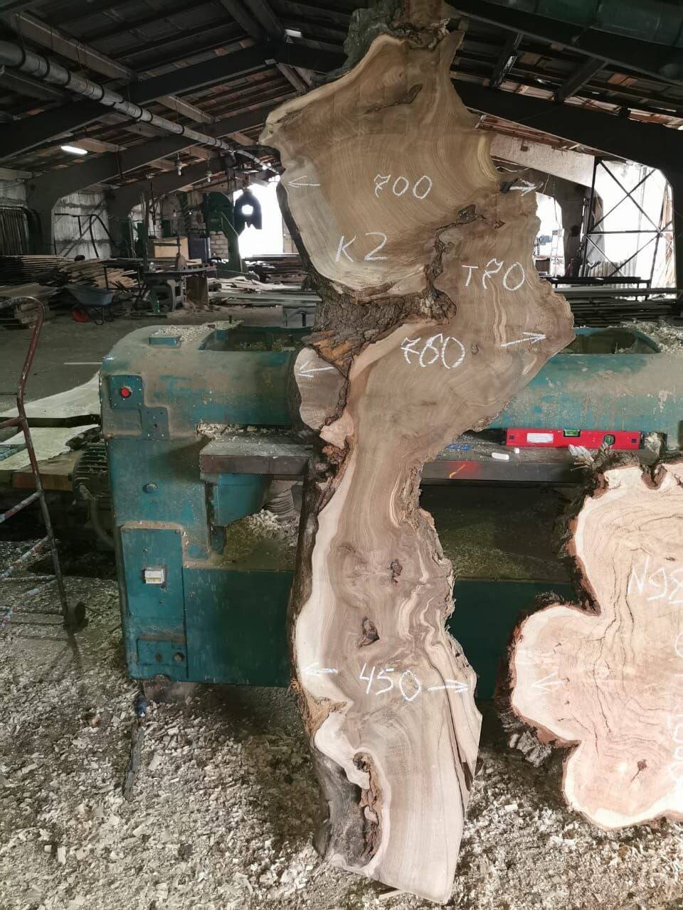 Слэбы из дуба, бука, ясеня, тополя, вербы, карагача. в Майкопе фото 4 Для дома и дачи Майкоп