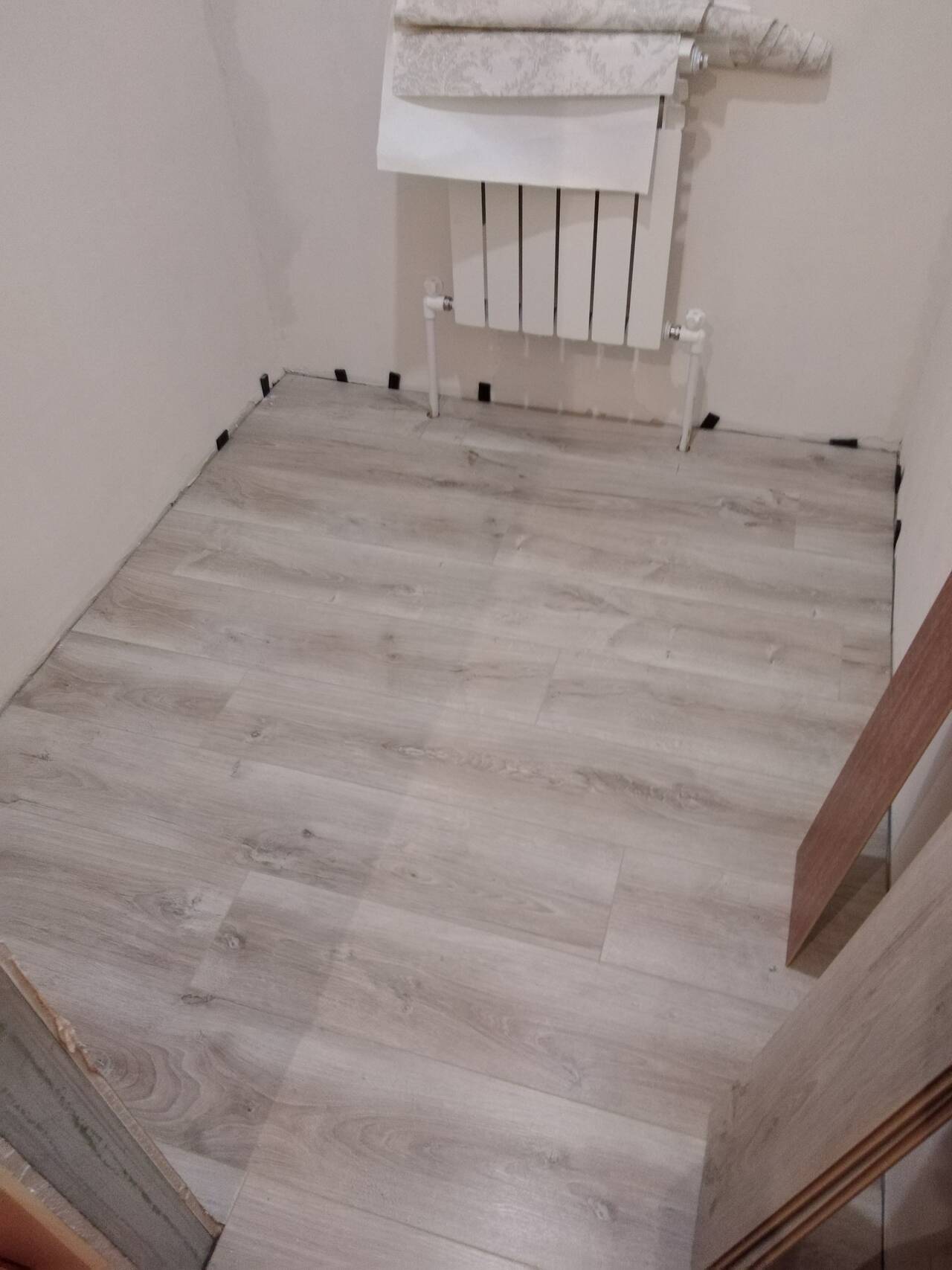 Укладка ламината 