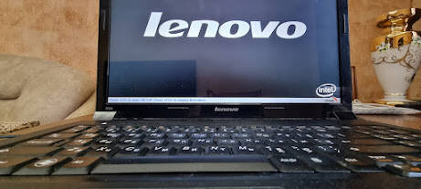 Ноутбук lenovo b560