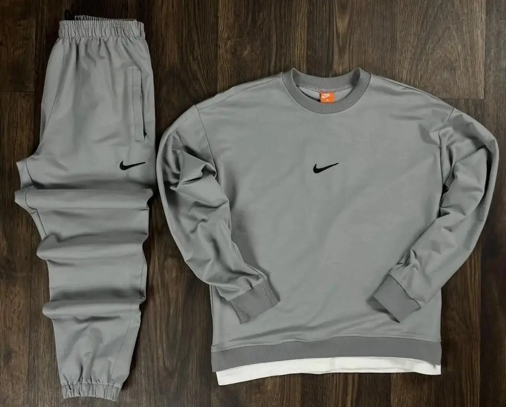 Спортивный костюм Nike в Москве фото 1 Личные вещи Москва