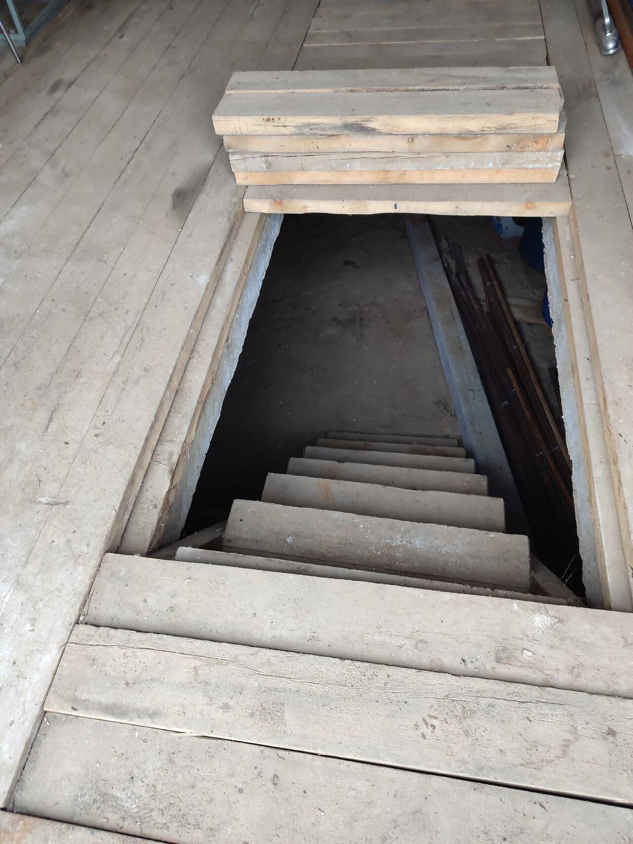 Продам 2-х уровневый гараж в Стрежевом фото 3 Недвижимость Стрежевой