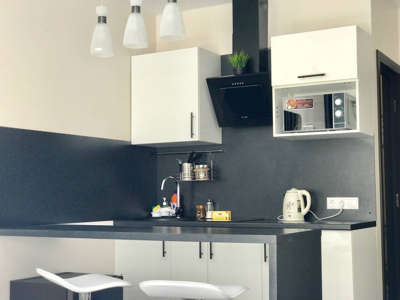 Почасовая, посуточная аренда квартир  в Красногорске (Московская область) фото 2 Недвижимость Красногорск (Московская область)