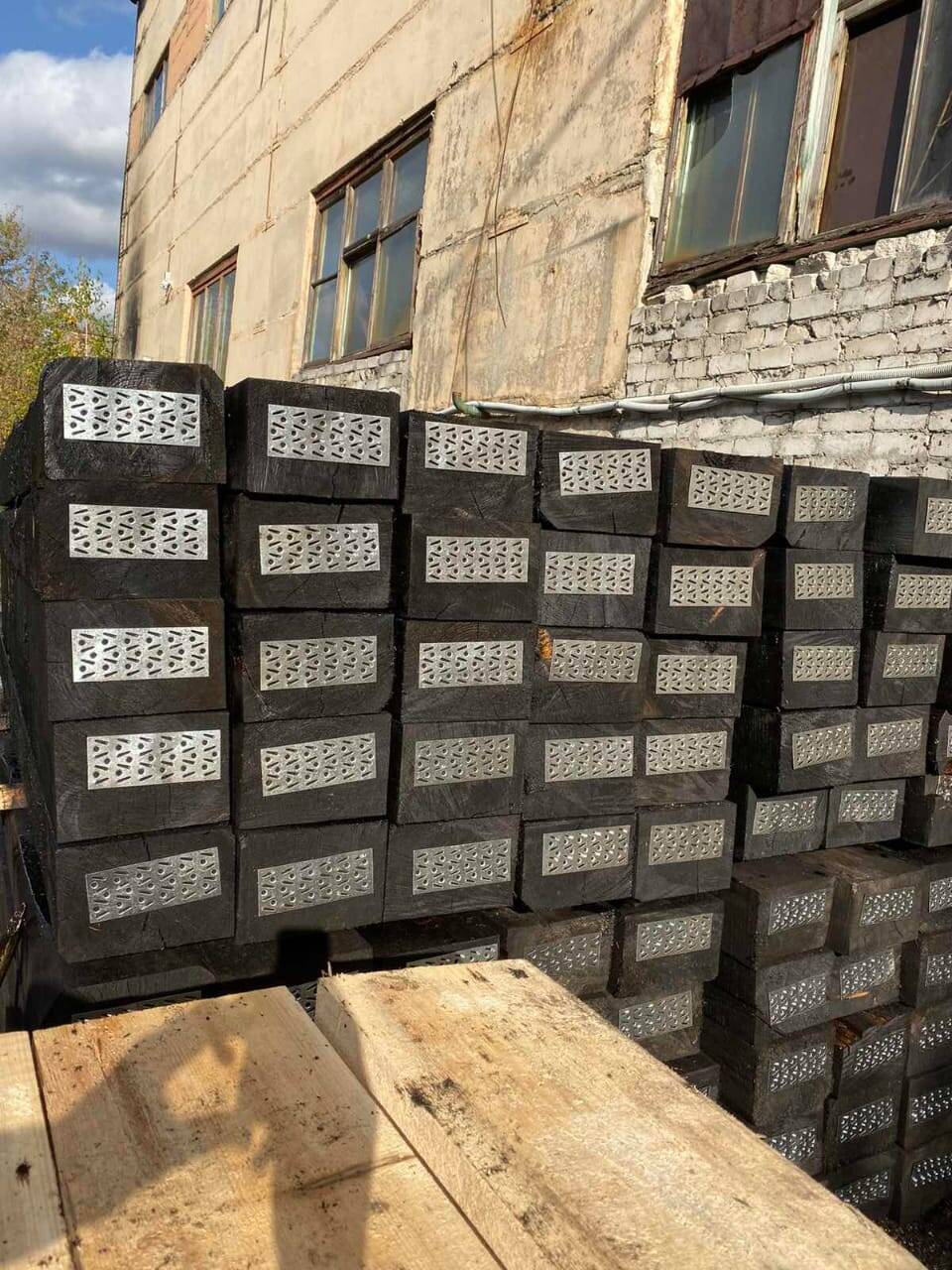 Шпалы деревянные пропитанные для жд путей в Брянске фото 3 Услуги Брянск Шпалы деревянные пропитанные для жд путей в Брянске фото 3 Услуги Брянск