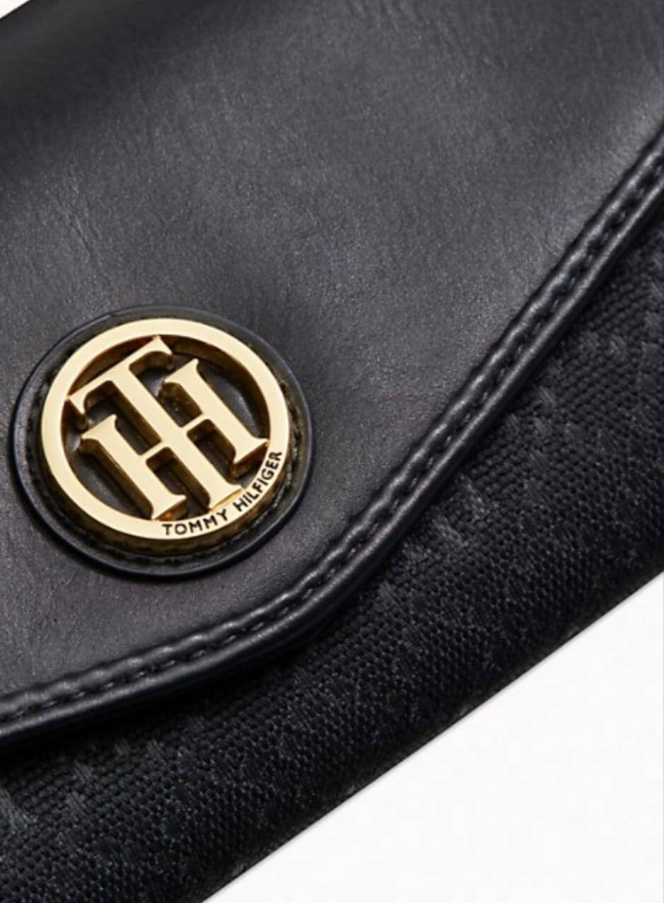 Женский кошелек Tommy hilfiger  в Санкт-Петербурге фото 3 Личные вещи Санкт-Петербург