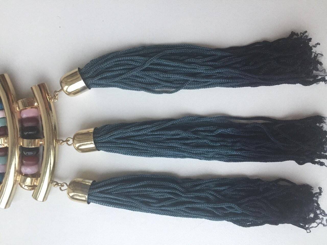 Колье бижутерия камни разноцветные темно зеленое шнур украшение аксессуар подарок подарки мода стиль в Москве фото 4 Личные вещи Москва Колье бижутерия камни разноцветные темно зеленое шнур украшение аксессуар подарок подарки мода стиль в Москве фото 4 Личные вещи Москва