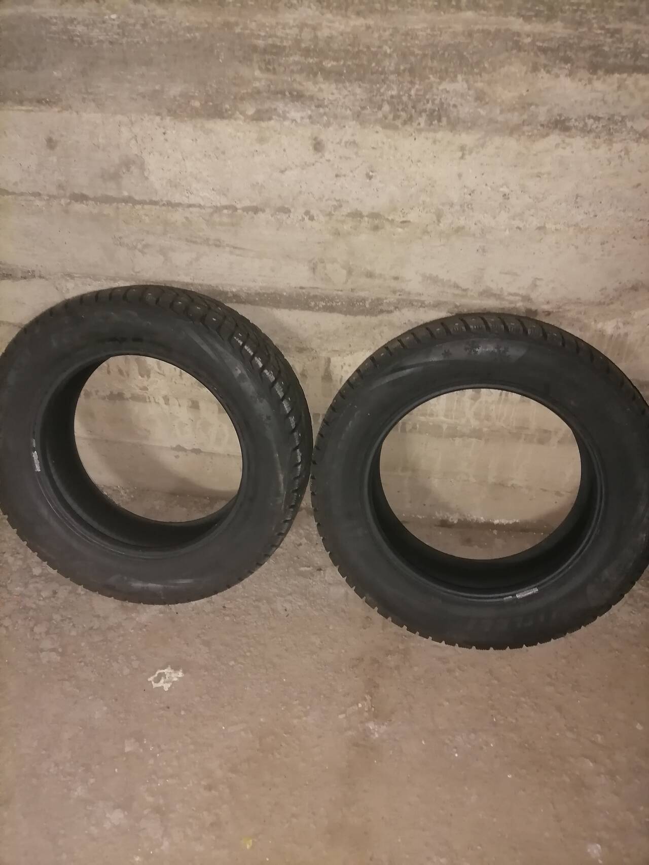 Продам шины  в Санкт-Петербурге фото 1 Транспорт Санкт-Петербург