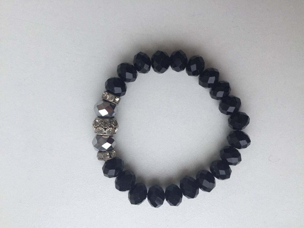 Браслет бижутерия черный бусины стразы сваровски swarovski pandora пандора украшение подарок подарки в Москве фото 1 Личные вещи Москва
