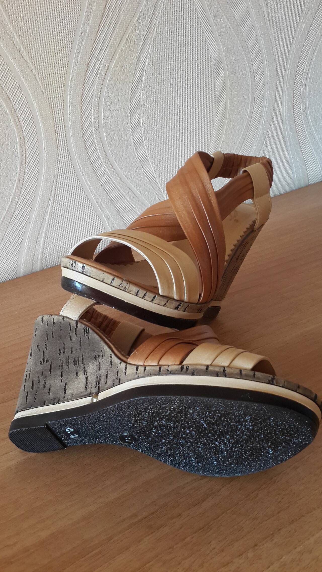 Босоножки . Р. 36 в Москве фото 2 Личные вещи Москва Босоножки . Р. 36 в Москве фото 2 Личные вещи Москва