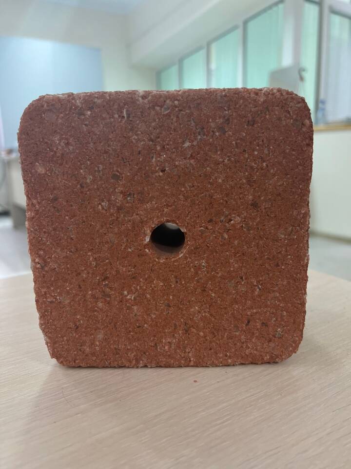 Соль-лизунец "Лимисол-Мустанг" ПРЕМИУМ (коробка 20 кг) Соль-лизунец "Лимисол-Мустанг" ПРЕМИУМ (коробка 20 кг)