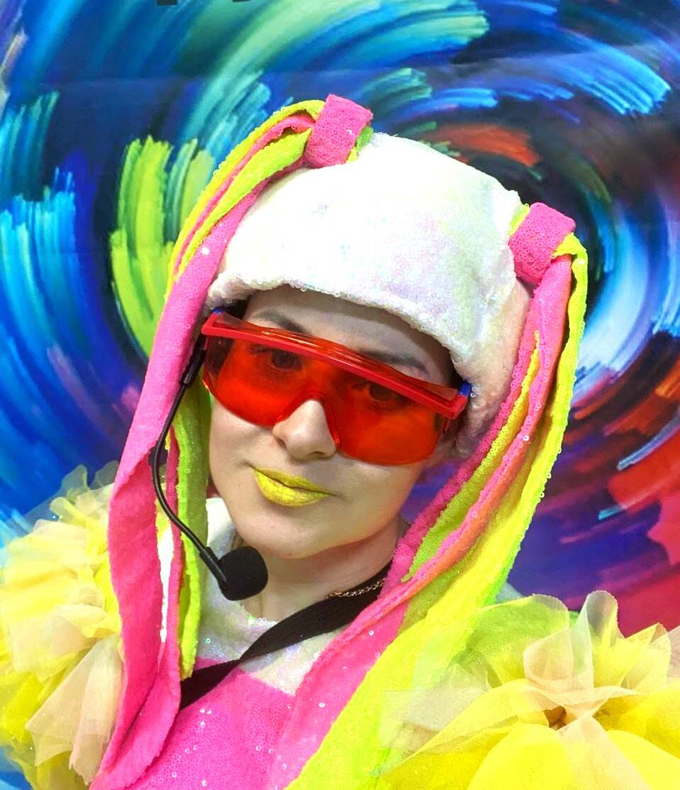 Аниматоры с неоновой дискотекой в Москве фото 3 Услуги Москва Аниматоры с неоновой дискотекой в Москве фото 3 Услуги Москва